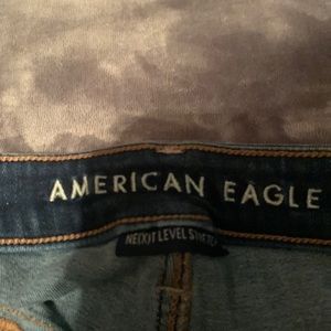 Barely worn American Eagle jeans lots of distressing.